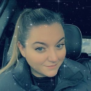 Meet your Posher, Serena